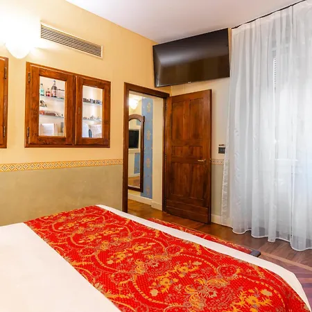 Hotell Art Commercianti 4*