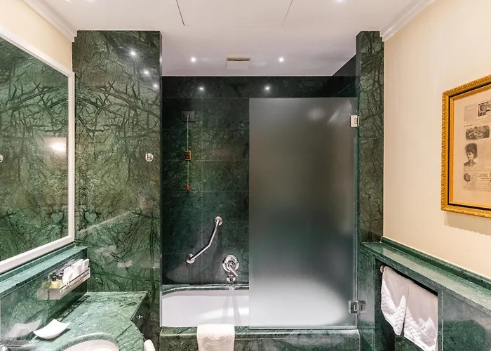 Art Commercianti 4* Bologna