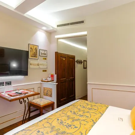 Art Commercianti Hotel 4*