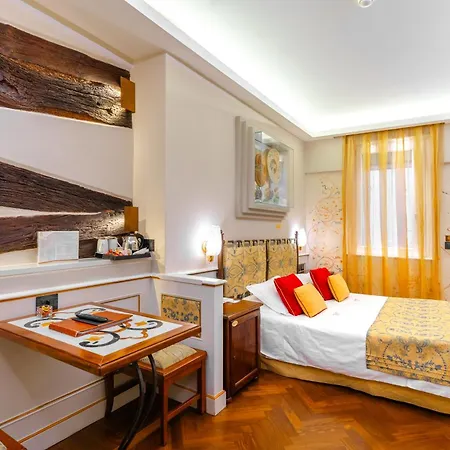 Art Commercianti 4*