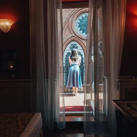 아트 코메르시안티 볼로냐