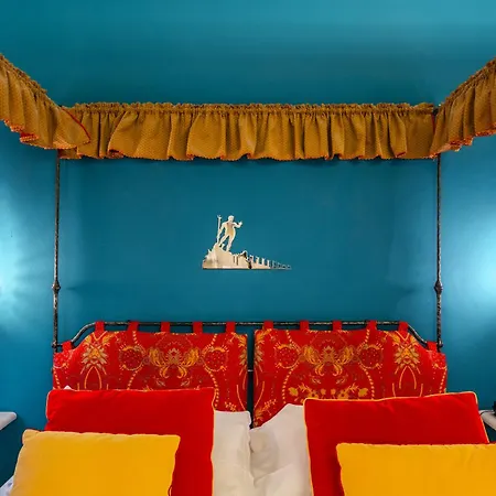 Art Commercianti فندق