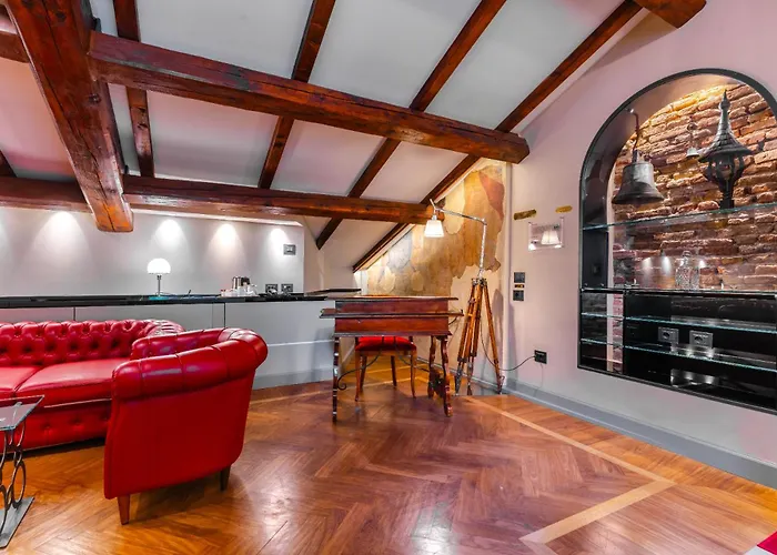 康美恰恩堤艺术酒店 酒店 4*